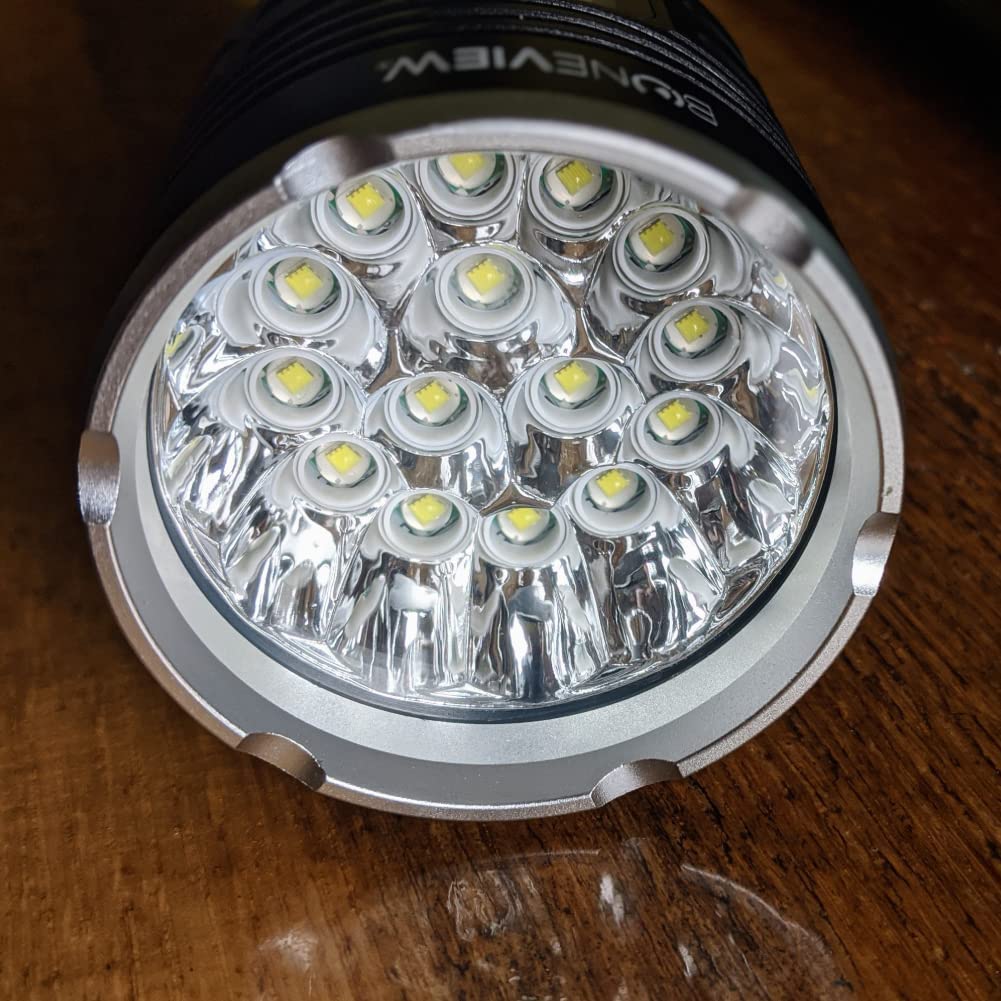 15 XM-LT6 Cree LEDs for maximum flashlight brightness